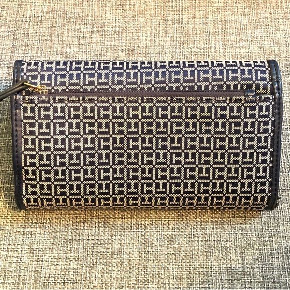 TOMMY HILFIGER Navy Blue Grey Trifold Wallet Credit Card Slots Extra Section - Picture 13 of 14